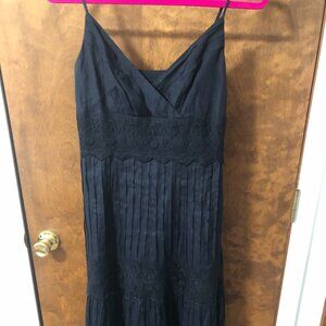 Ann Taylor size 2 sleeveless lined Navy blue dress. Cocktail. Silk. Like New!